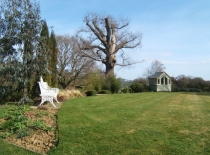 Accommodation-Dorking-Surrey-Bed-Breakfast-Hotel-Room-Gatwick-Airport-Exclusive-Quality-Country-Quiet-Peaceful-107