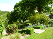 Accommodation-Dorking-Surrey-Bed-Breakfast-Hotel-Room-Gatwick-Airport-Exclusive-Quality-Country-Quiet-Peaceful-118