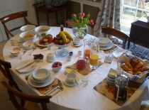 Accommodation-Dorking-Surrey-Bed-Breakfast-Hotel-Room-Gatwick-Airport-Exclusive-Quality-Country-Quiet-Peaceful-151
